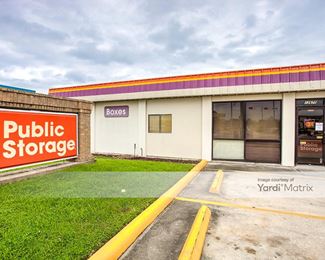 Photo 4 of Public Storage - 12670 Veterans Memorial Drive, Houston, TX