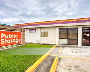 Storage Units for Rent available at 12670 Veterans Memorial Drive, Houston, TX 77014