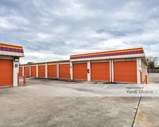 Photo 5 of Public Storage - 12670 Veterans Memorial Drive, Houston, TX