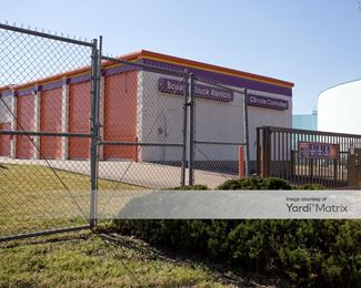 Photo 4 of Public Storage - 7701 South Main Street, Houston, TX