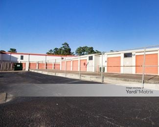 Photo 1 of Public Storage - 2100 North Loop West, Houston, TX