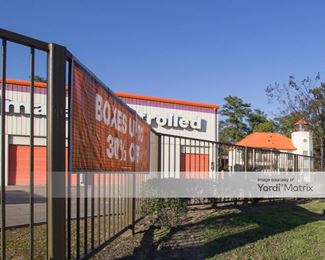 Photo 5 of Public Storage - 2100 North Loop West, Houston, TX