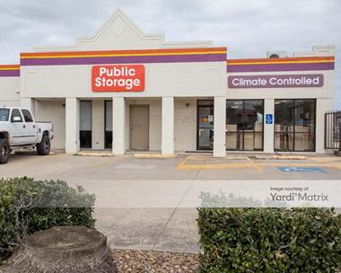 Storage Units for Rent available at 11810 Westheimer Road, Houston, TX 77077