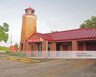 Photo 2 of Public Storage - 6725 Highway 6, Missouri City, TX