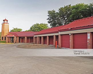 Photo 3 of Public Storage - 6725 Highway 6, Missouri City, TX