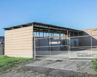 Photo 1 of iStorage - 1850 FM 1092 Road, Missouri City, TX