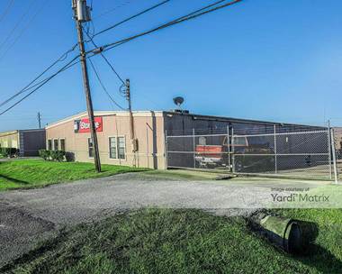 Storage Units for Rent available at 1850 FM 1092 Road, Missouri City, TX 77459