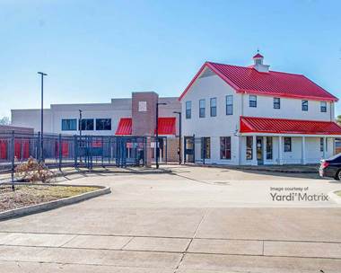 Storage Units for Rent available at 9870 Highway 90A, Sugar Land, TX 77478