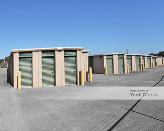 Photo 4 of Public Storage - 17635 West Little York Road, Houston, TX