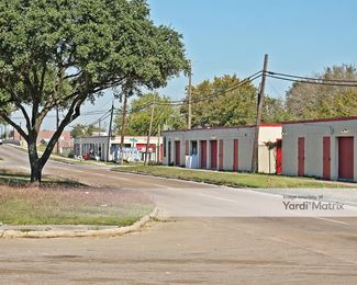 Photo 2 of South Post Oak Self Storage - 14365 South Post Oak Road, Houston, TX