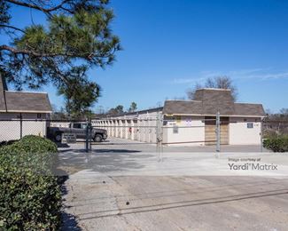 Photo 3 of Store Space Self Storage - 5512 South Willow Drive, Houston, TX