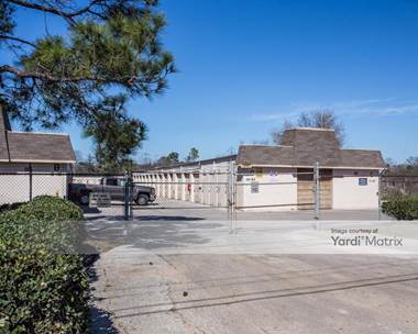 Storage Units for Rent available at 5512 South Willow Drive, Houston, TX 77035