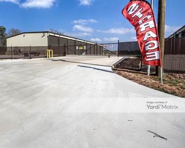Storage Units for Rent available at 13040 Pearson Road, Montgomery, TX 77356