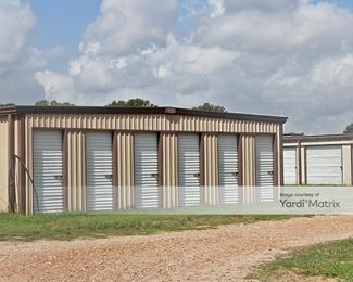 Photo 4 of Fojtik-s Storage - 15036 Highway 36, Needville, TX