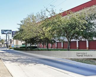 Photo 3 of Advantage Storage - 2505 Southwest Fwy, Houston, TX