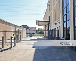 Photo 4 of Advantage Storage - 2505 Southwest Fwy, Houston, TX