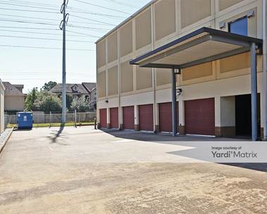 Storage Units for Rent available at 2505 Southwest Fwy, Houston, TX 77098