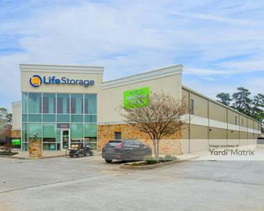 Storage Units for Rent available at 24922 Kuykendahl Road, Tomball, TX 77375