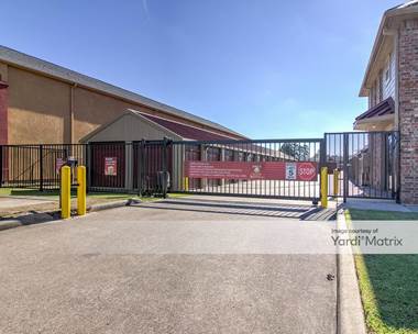Storage Units for Rent available at 1429 Cypress Creek Pkwy, Houston, TX 77090
