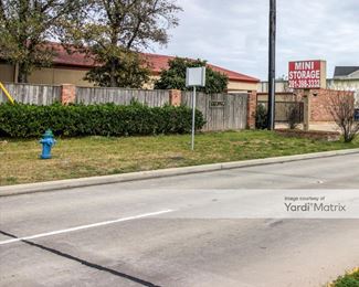 Photo 2 of Houston Mini Storage - 20150 Park Row Drive, Katy, TX