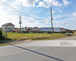Photo 4 of iStorage - 11511 Gaston Road, Katy, TX