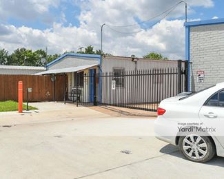 Photo 2 of Right Move Storage - 11901 TX-249, Houston, TX