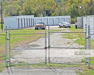 Photo 4 of Economy Boat Storage - 11595 FM 830, Willis, TX