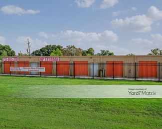 Photo 2 of HP Storage - 6400 Windfern Road, Houston, TX