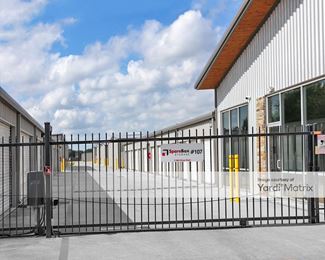 Photo 4 of SpareBox Self Storage - 17903 Shaw Road, Cypress, TX
