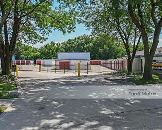 Photo 3 of StorageMart - 1900 Hackley Avenue, Des Moines, IA