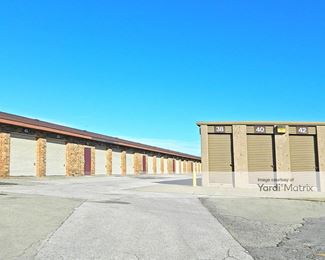 Photo 4 of All Seasons Storage - 1201 NE 56th Street, Pleasant Hill, IA
