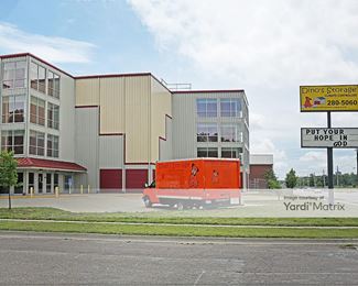 Photo 2 of Dino-s Storage - 2725 2nd Avenue, Des Moines, IA
