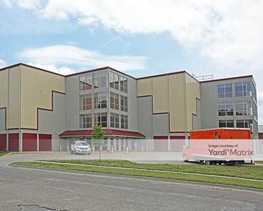 Storage Units for Rent available at 2725 2nd Avenue, Des Moines, IA 50313