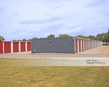 Storage Units for Rent available at 1750 East Army Post Road, Des Moines, IA 50320