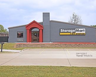 Photo 2 of StorageMart - 205 SE Delaware Avenue, Ankeny, IA