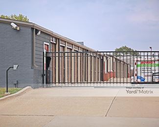 Photo 3 of StorageMart - 205 SE Delaware Avenue, Ankeny, IA