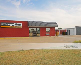 Photo 5 of StorageMart - 225 NE Venture Drive, Waukee, IA