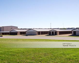 Photo 3 of Storage Haus - 668 1st Avenue, Monroe, WI