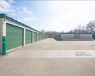 Photo 3 of Verona Storage - 1010 Solar Court, Verona, WI