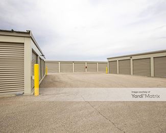 Photo 3 of Columbus Self Storage - 395 Transit Road, Columbus, WI