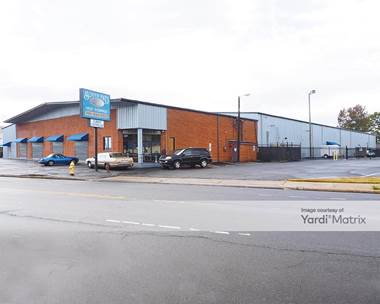 Storage Units for Rent available at 4040 South Blvd, Charlotte, NC 28209