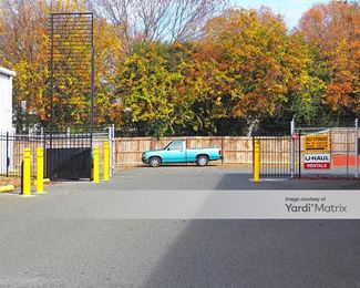 Photo 2 of Outbox Self Storage - 4815 Silabert Avenue, Charlotte, NC