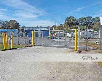 Photo 2 of SecurCare Self Storage - 540 Highland Street, Mt Holly , NC