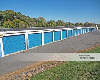 Photo 4 of SecurCare Self Storage - 540 Highland Street, Mt Holly , NC