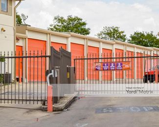 Photo 2 of Public Storage - 7234 Blanco Road, San Antonio, TX