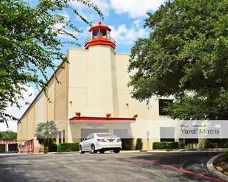 Photo 1 of Public Storage - 15267 Huebner Road, San Antonio, TX