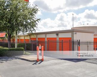 Photo 4 of Public Storage - 13800 Nacogdoches Road, San Antonio, TX