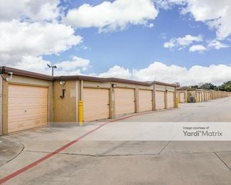 Photo 1 of Extra Space Storage - 7550 Culebra Road, San Antonio, TX