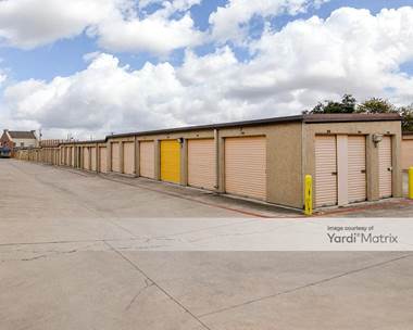 Storage Units for Rent available at 7550 Culebra Road, San Antonio, TX 78251