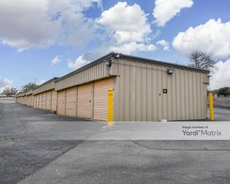 Photo 4 of Extra Space Storage - 2500 Pat Booker Road, Universal City, TX